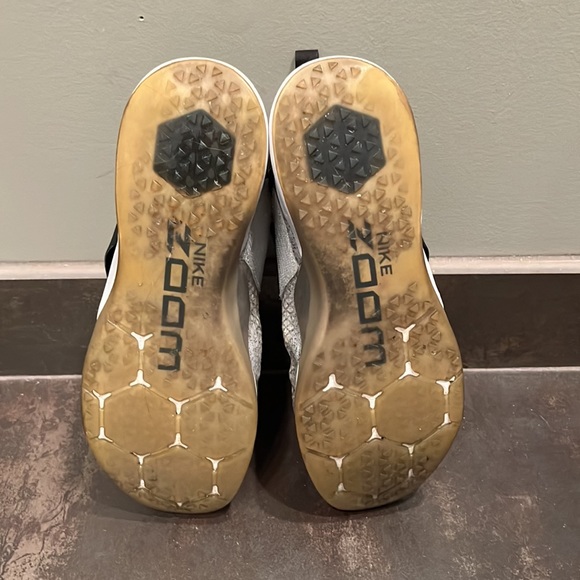 Nike ZOOM Women’s 9 1/2 white, Grey & black - Picture 6 of 7